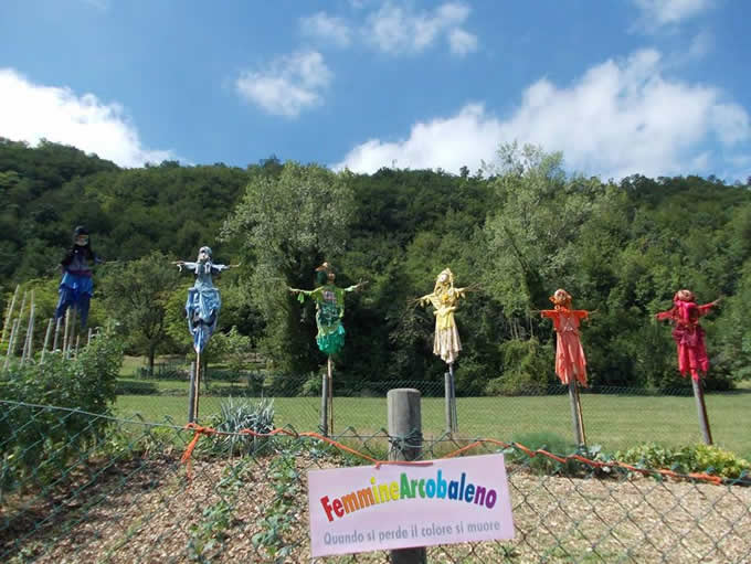 Installazione "Sogni nel Vento" presso il Teatro del Parco del Sojo di Covolo di Lusiana